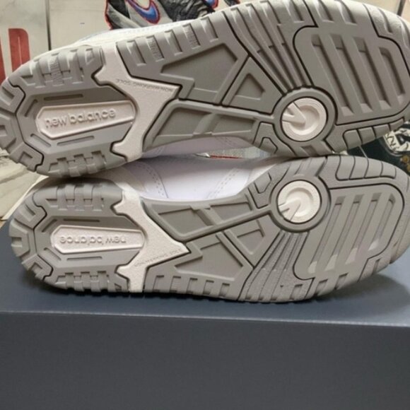 New Balance 550 White Grey GSB550PB Size 7M/8.5W - Picture 2 of 6